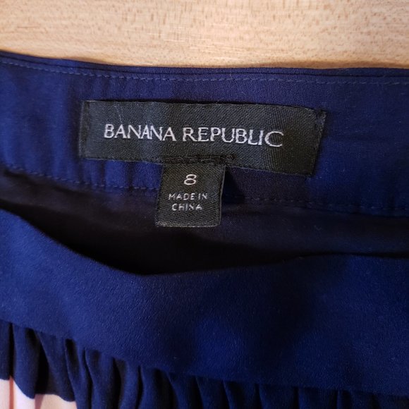 🍋Banana Republic Pleated Skirt - Navy, Red, Pink, Black (Size 8) - Picture 2 of 7